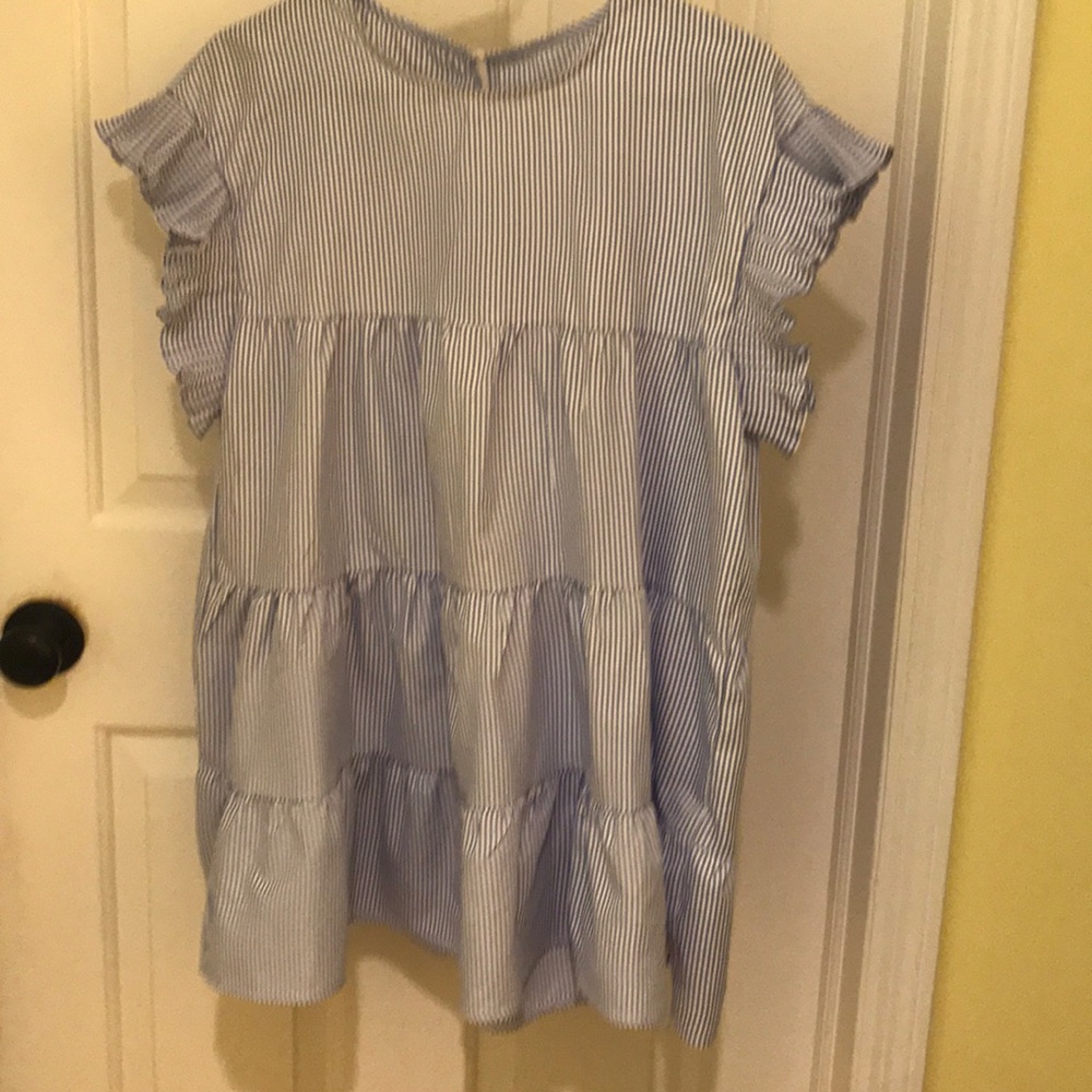 Gorgeous tunic in blue/white stripes